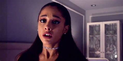 does chanel die in scream queens|ariana grande scream queens episode.